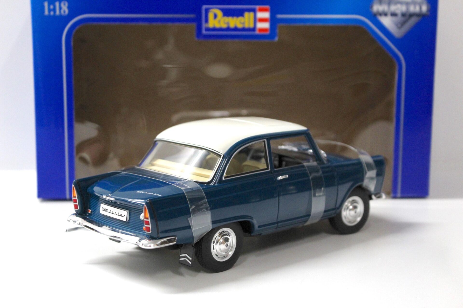 1:18 Revell DKW Junior blue/ white