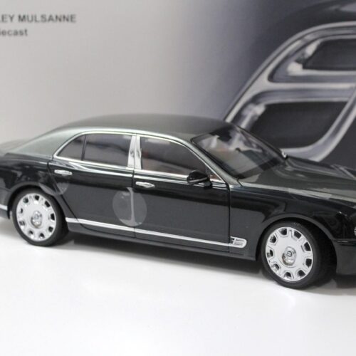 1:18 Almost Real Bentley Mulsanne Speed 2017 Light Emerald / Midnight Emerald