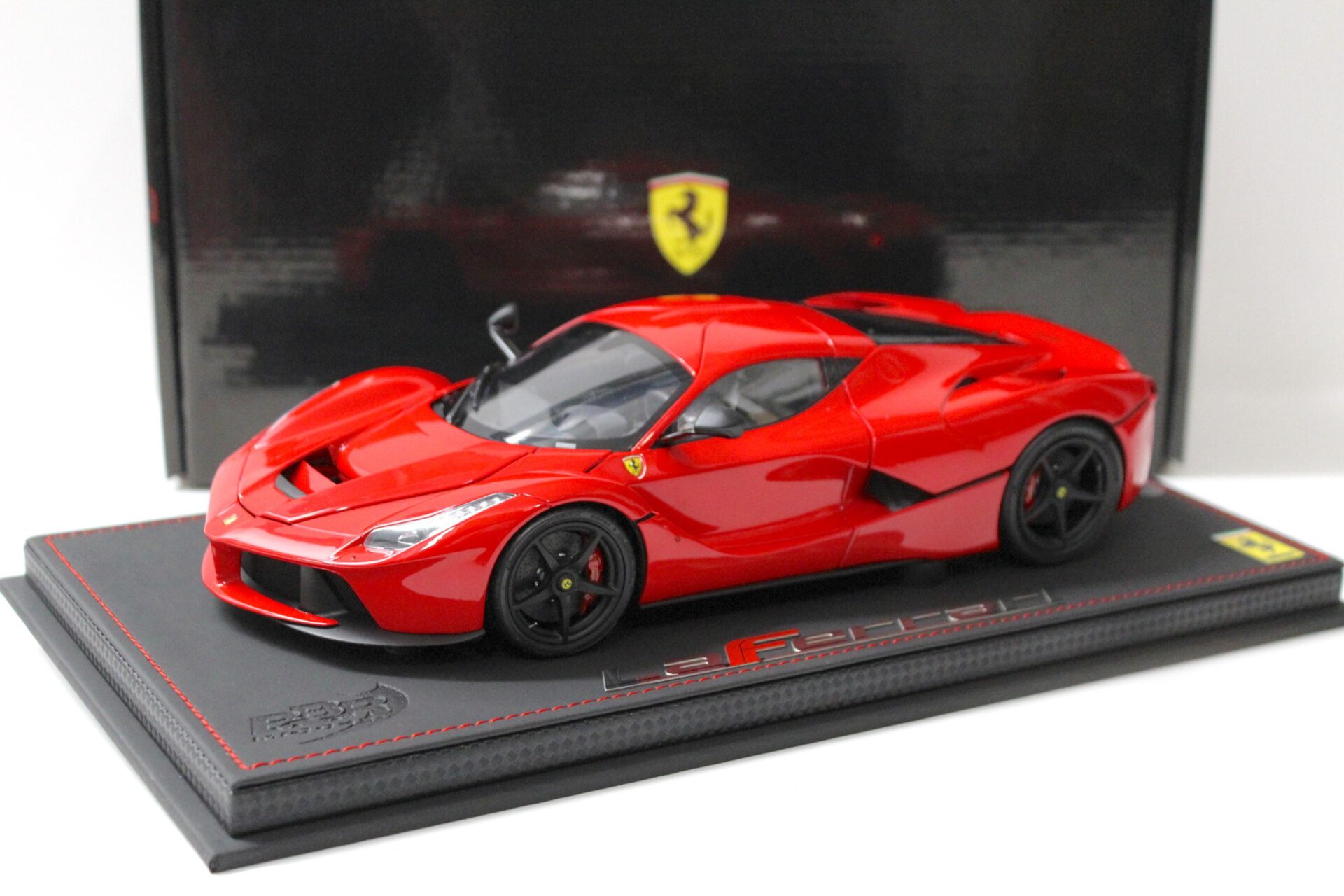 1:18 BBR Ferrari LaFerrari Rosso Corsa 322/ black wheel FULL OPENING LIMITED 100 pcs.