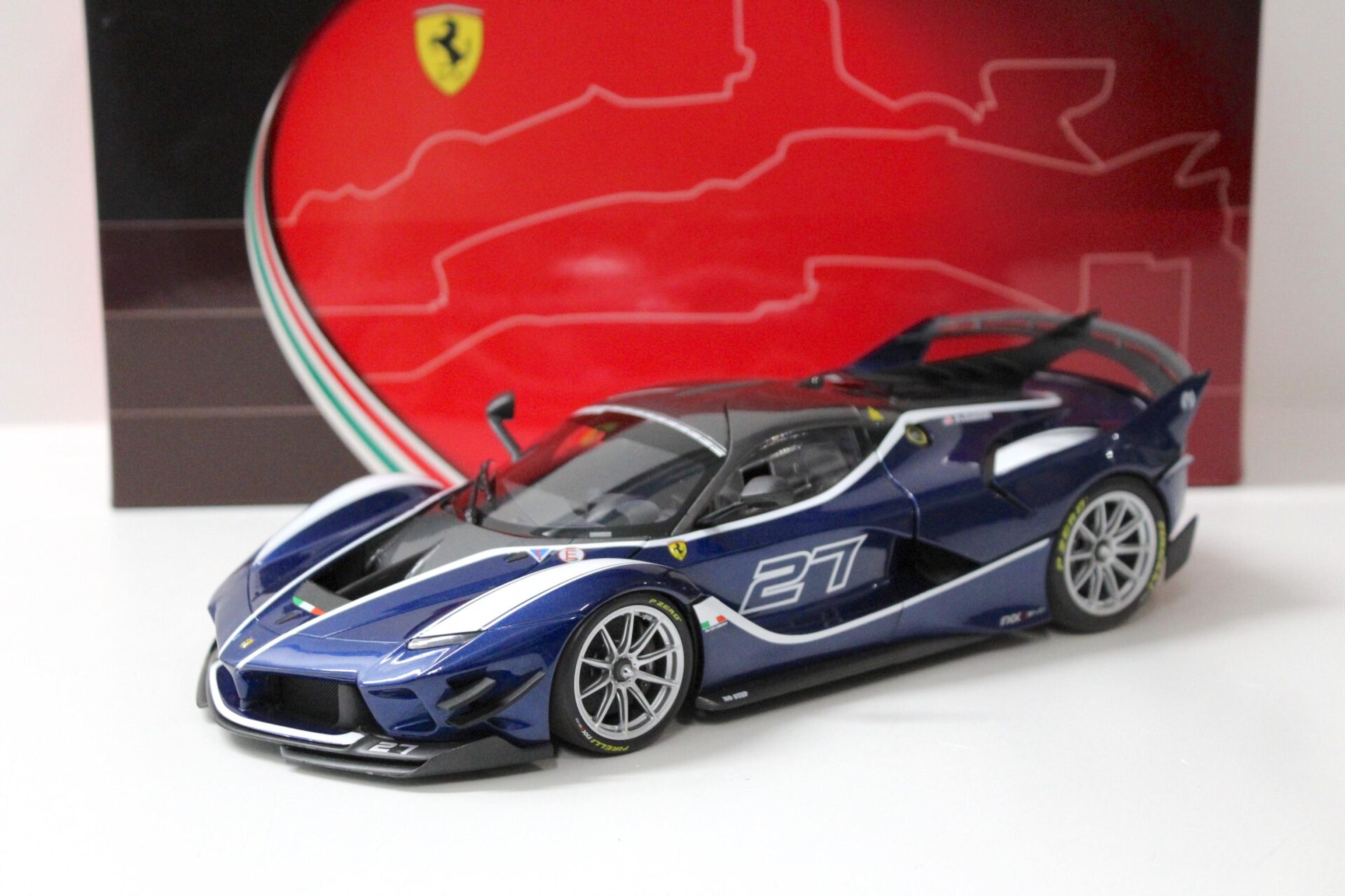 ID 55105 orig 1.jpg 1:18 BBR Ferrari FXXK EVO Blue Tour de France Car #27