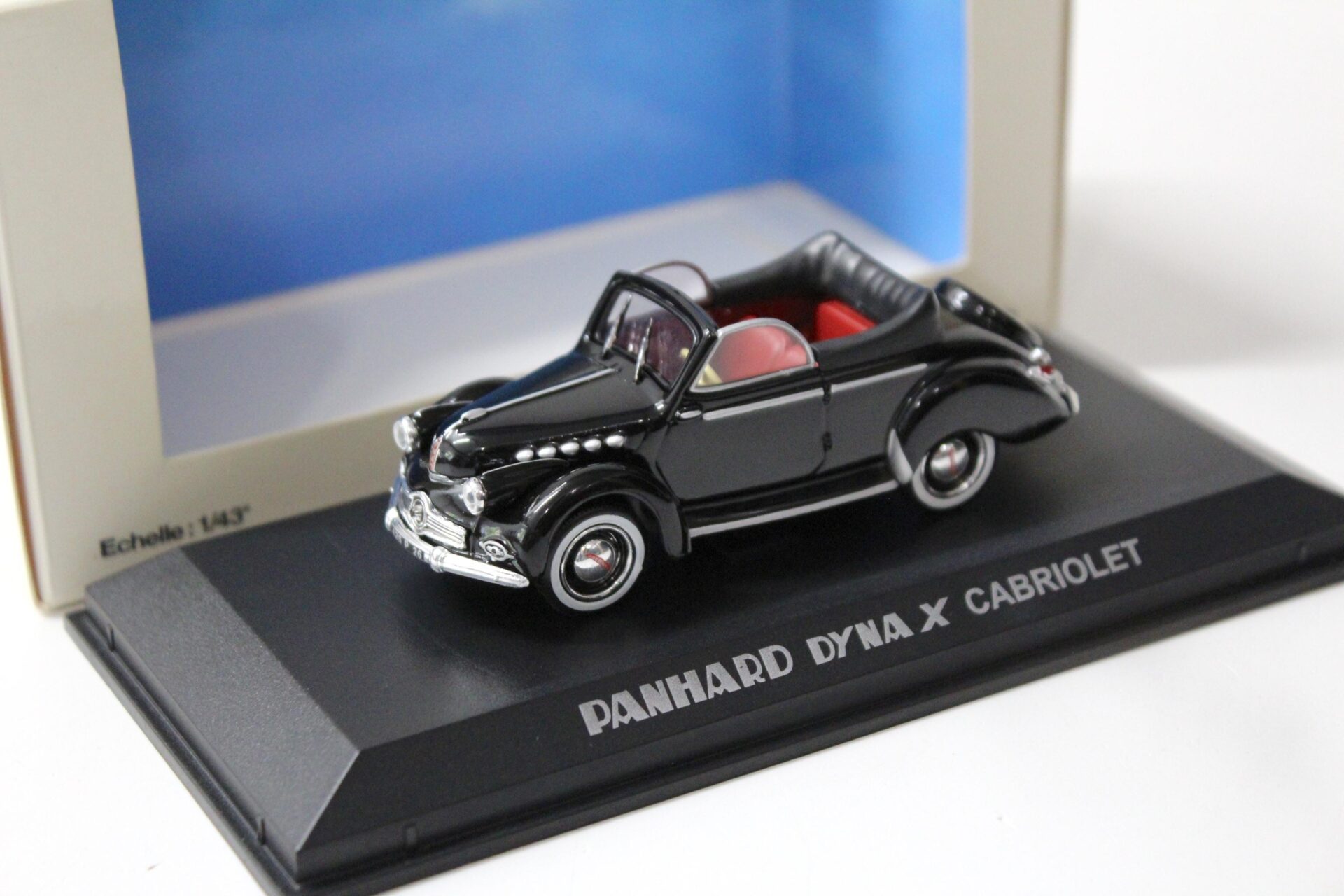 ID 55313 orig 1.jpg 1:43 Norev Panhard Dyna X Cabriolet black