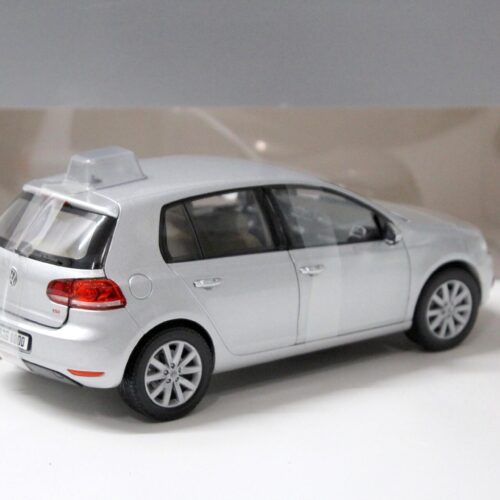 1:18 Norev VW Golf 6 VI silver DEALER VERSION