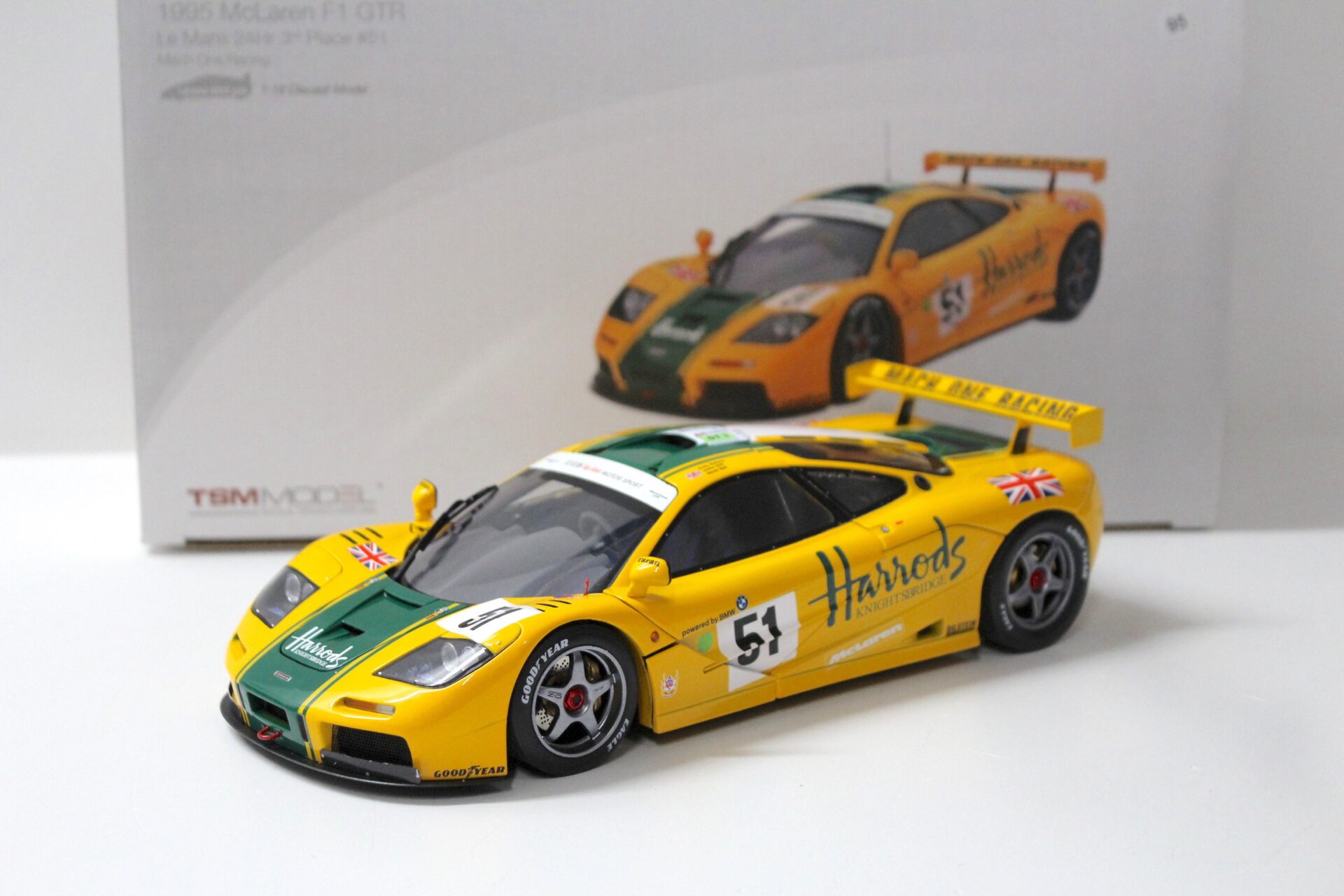 ID 55794 orig.jpg 1:18 True Scale TSM 1995 McLaren F1 GTR Le Mans 24h #51 Mach One Racing Harrods