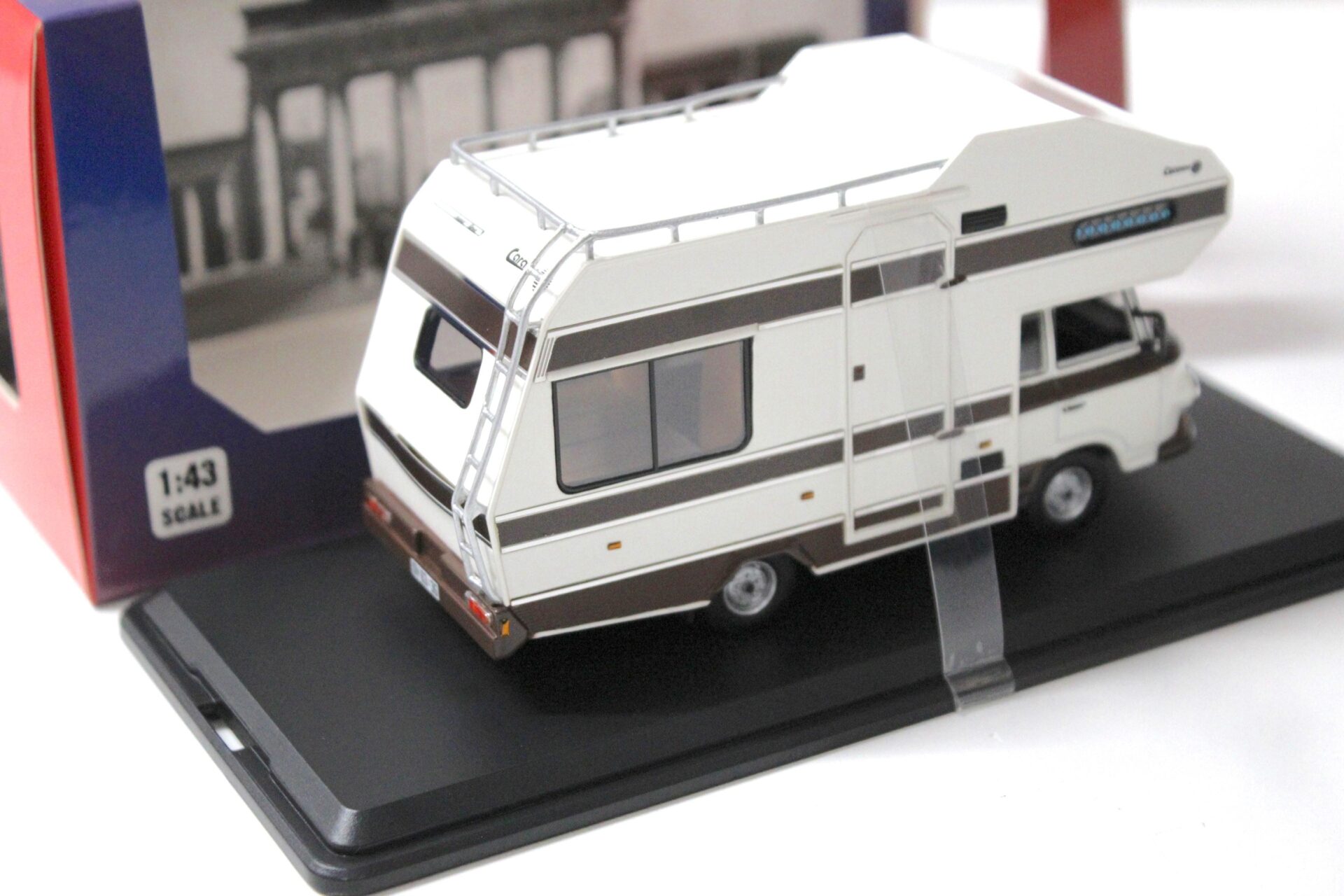 1:43 IST Models Barkas B1000 Wohnmobil 1973 white/ brown