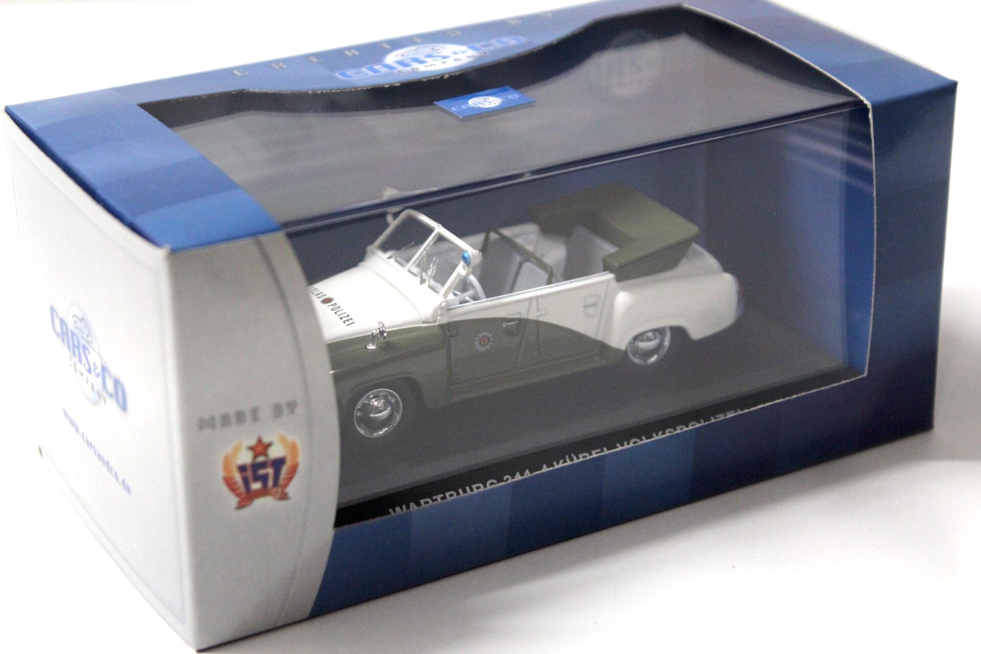 1:43 Cars&Co IST Wartburg 311-4 Kübel Volkspolizei VP green/ white