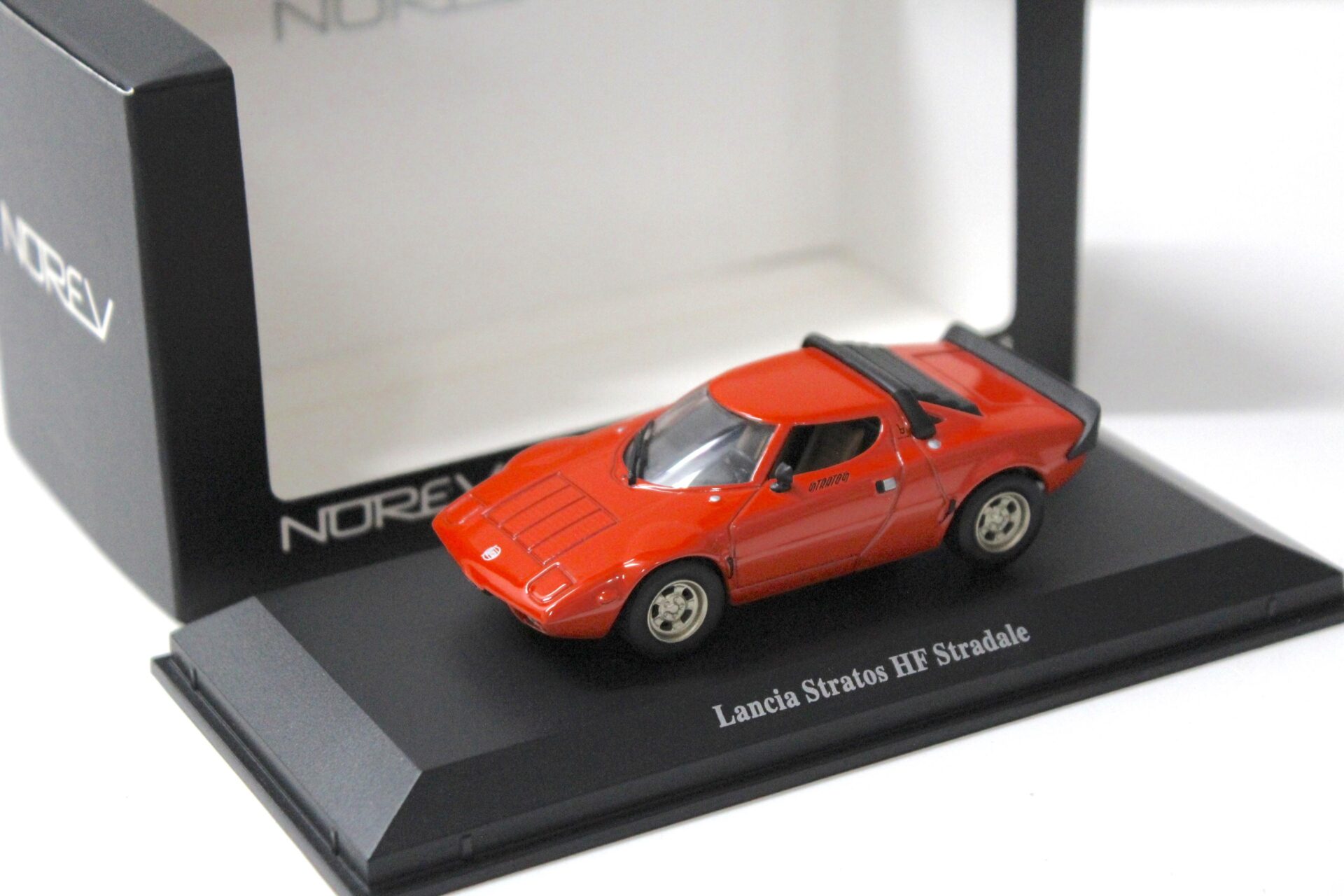 ID 56796 orig.jpg 1:43 Norev Lancia Stratos HF Stradale red