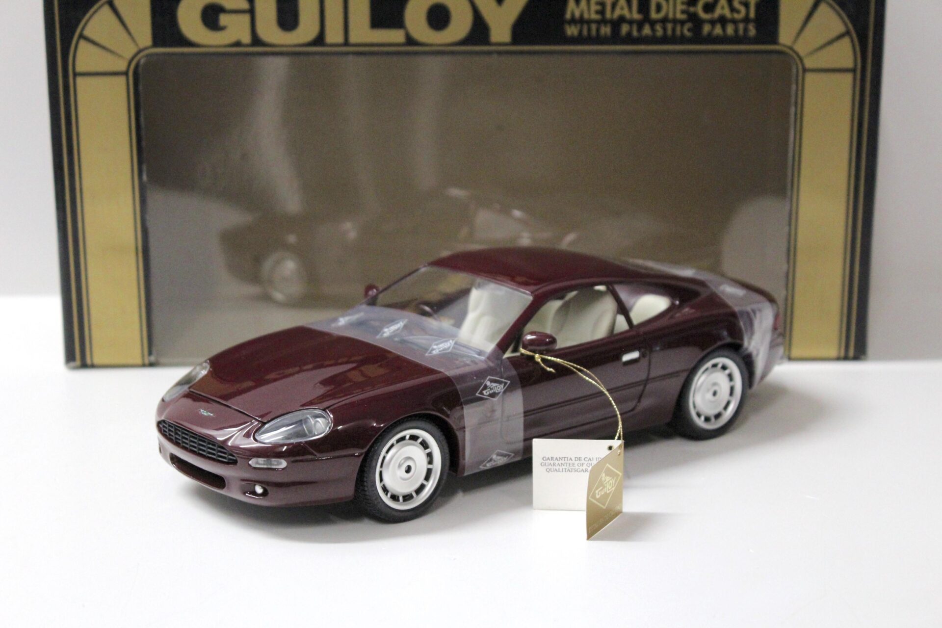 ID 57513 orig.jpg 1:18 Guiloy Aston Martin DB7 Coupe dark red
