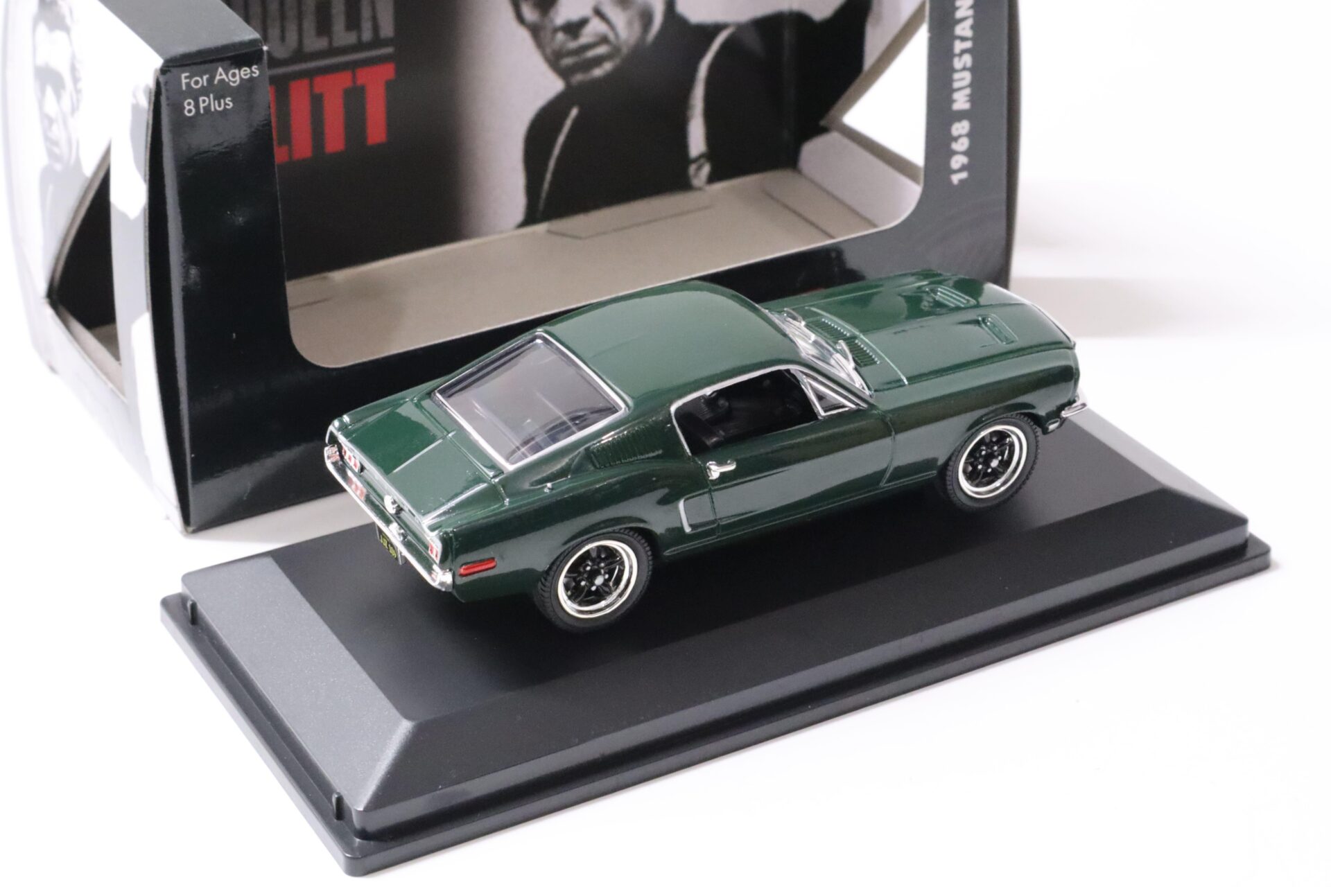 1:43 Yat Ming Signature Series 1968 Ford Mustang GT BULLITT Steve McQueen green