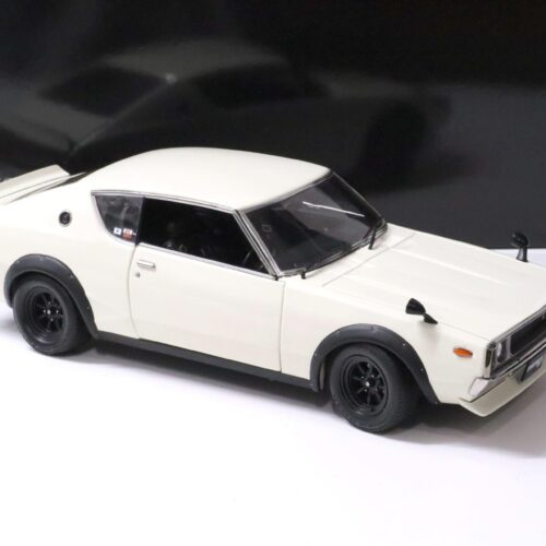 1:18 Kyosho Nissan Skyline 2000 GT-R KPGC110 white 1972