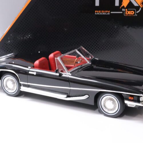 1:18 PremiumX Stutz Blackhawk Convertible black 1971 - Image 2