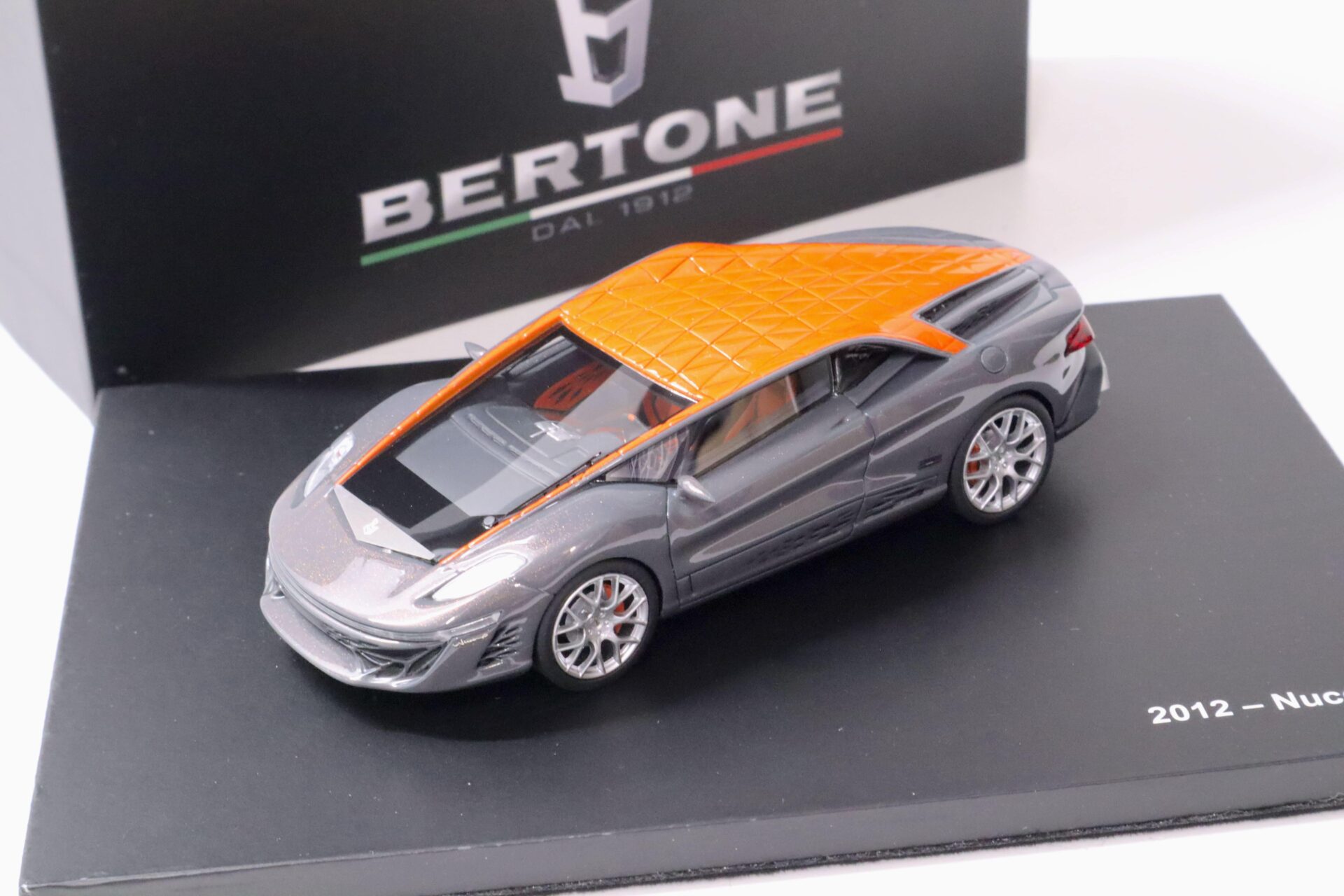 ID 61516 orig.jpg 1:43 La Mini Miniera 2012 Nuccio Bertone grey/ orange Limited