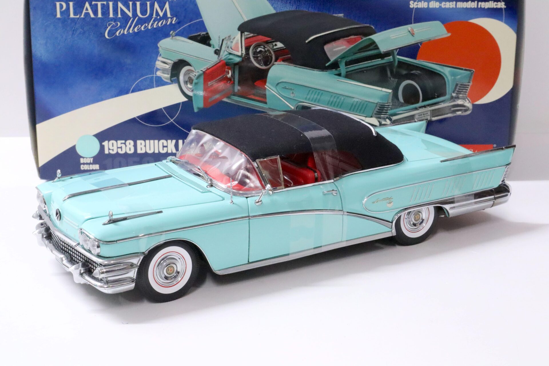 ID 62628 orig 1.jpg 1:18 Sun Star 1958 Buick Limited Closed Convertible Spray green/ black