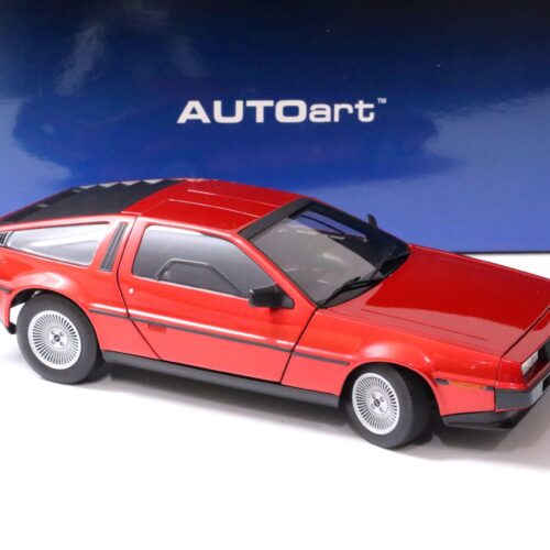 1:18 AUTOart Delorean DMC-12 Coupe metallic red 1981