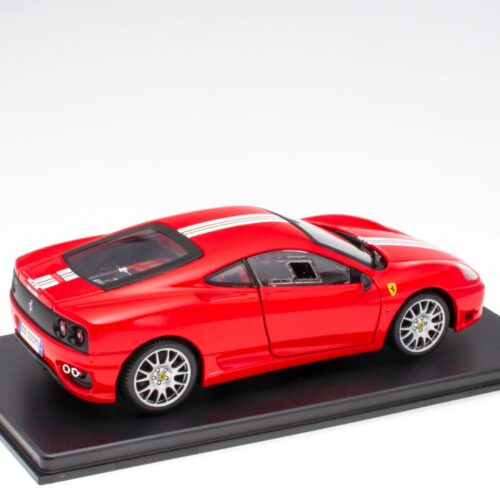 1:24 Hachette Bburago Ferrari Collection Ferrari Challenge Stradale red 2003 with display
