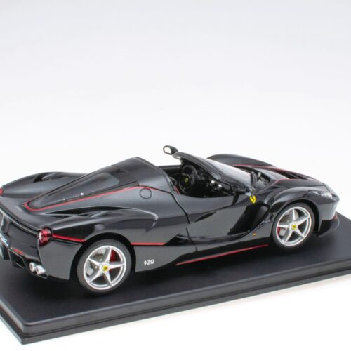 1:24 Hachette Bburago Ferrari Collection Ferrari LaFerrari Aperta black 2016 with display