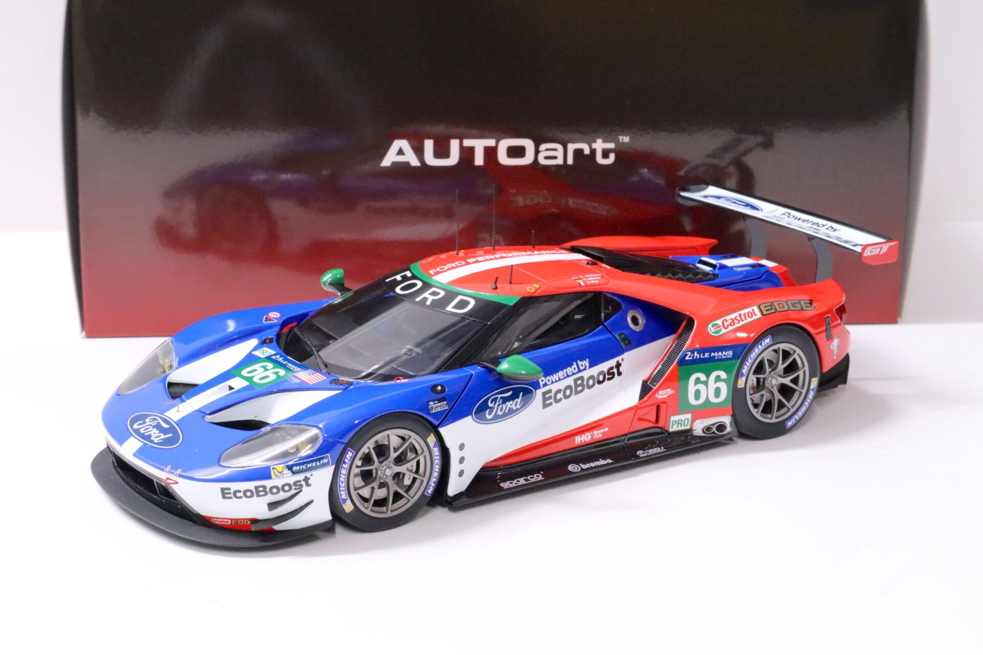 ID 63533 orig 1.jpg 1:18 AUTOart Ford GT Le Mans LM 2016 B.Johnson/S.Mucke/O.Pla #66