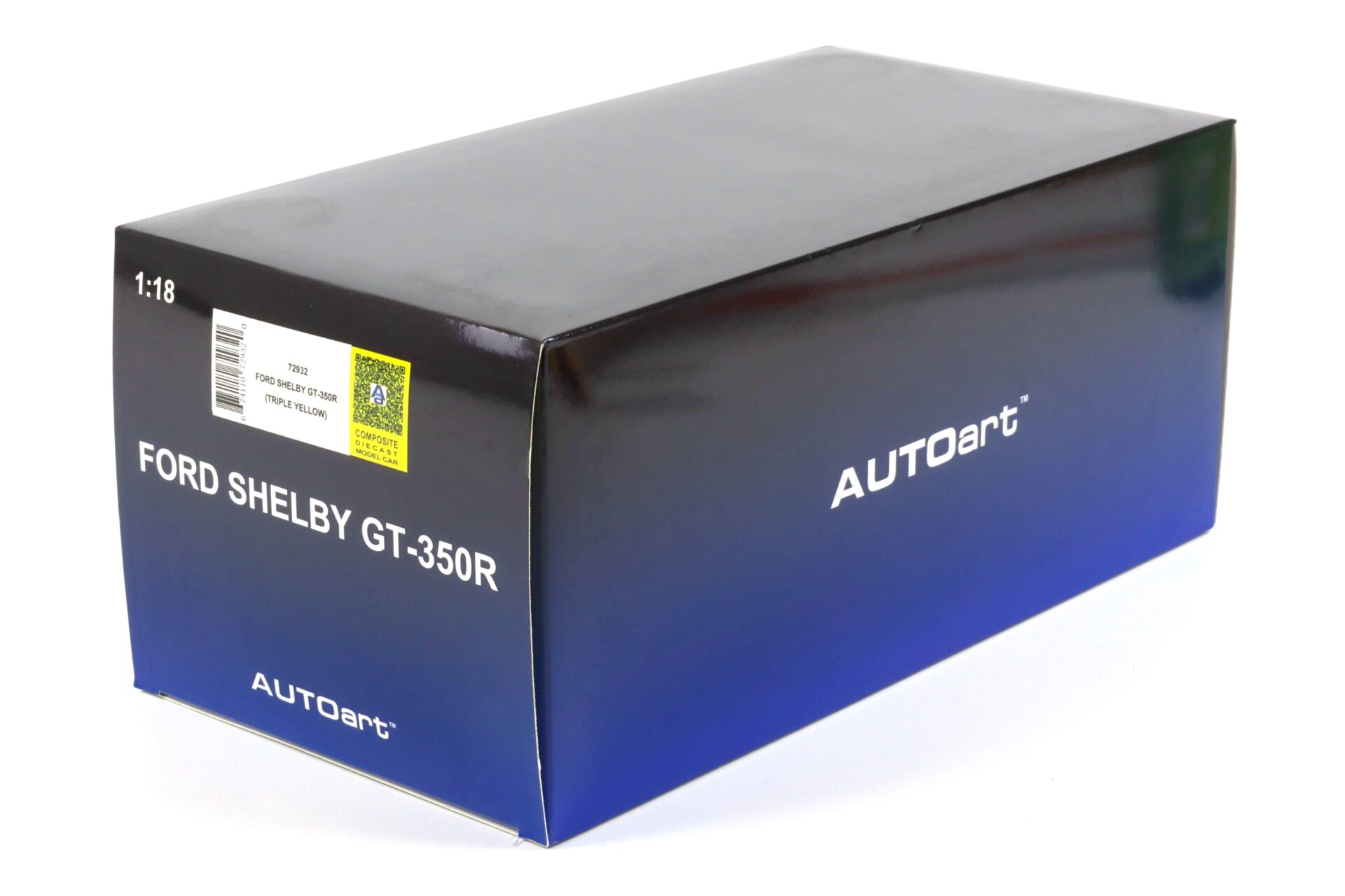 1:18 AUTOart Ford Shelby GT-350R Coupe Triple yellow/ black stripes 72932