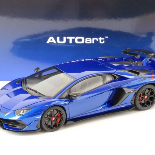 1:18 AUTOart Lamborghini Aventador SVJ 2019 blu Nethuns/ metallic blue