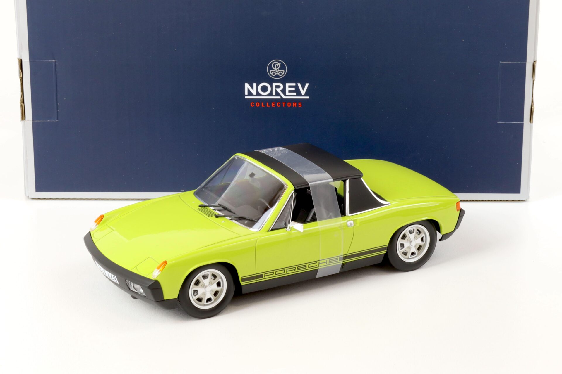 ID 67190 orig 1.jpg 1:18 Norev VW- Porsche 914 2.0 light green 1973 - Limited 1000 pcs.