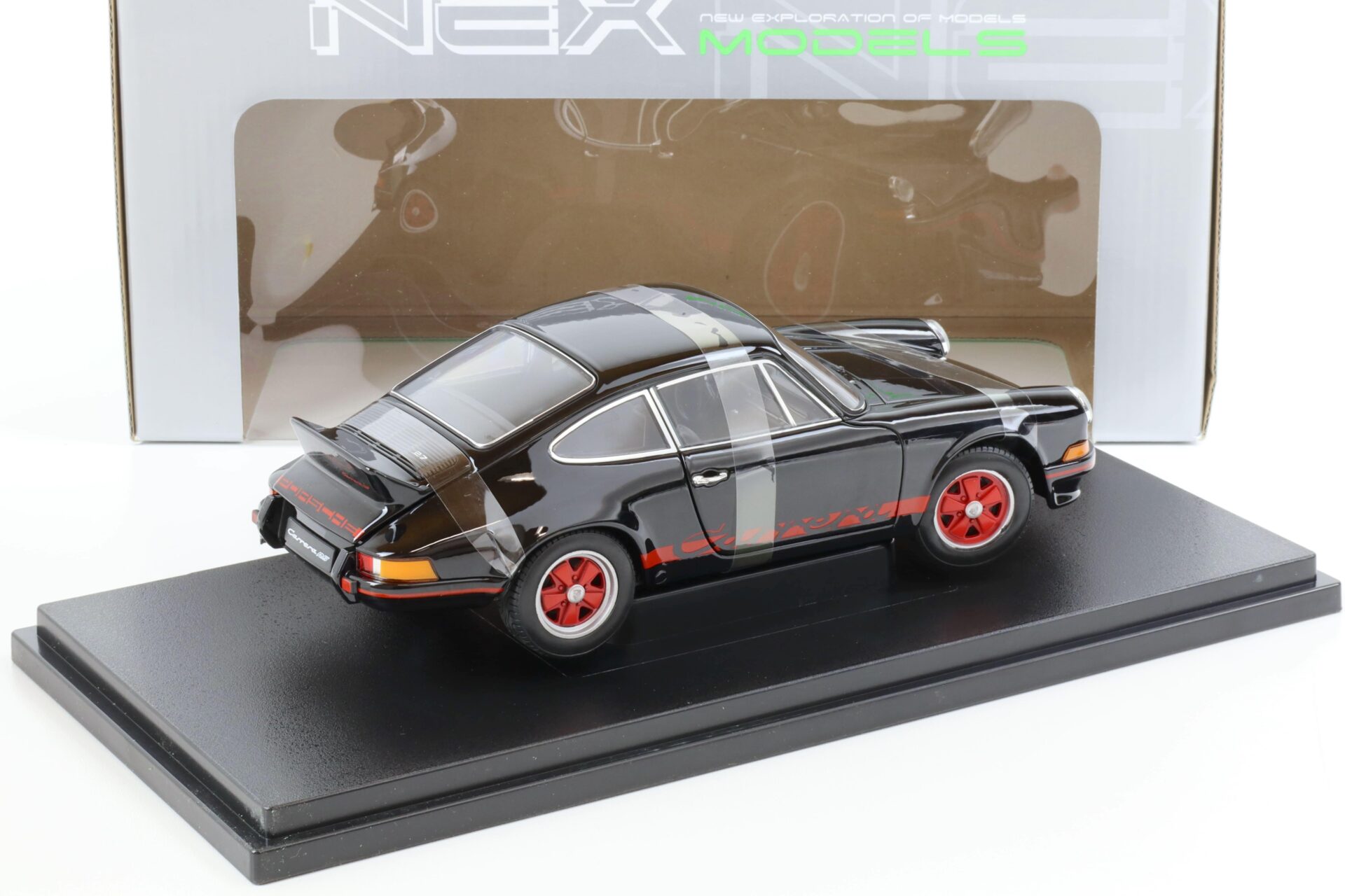1:18 Welly 1973 Porsche 911 Carrera RS black/ red
