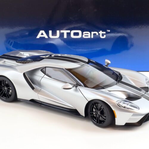 1:12 AUTOart Ford GT 2017 ingot silver/ black stripes 12108 - Image 2