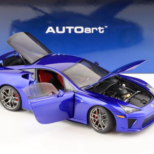 1:18 AUTOart Lexus LFA 2010 pearl blue 78858 - Image 3