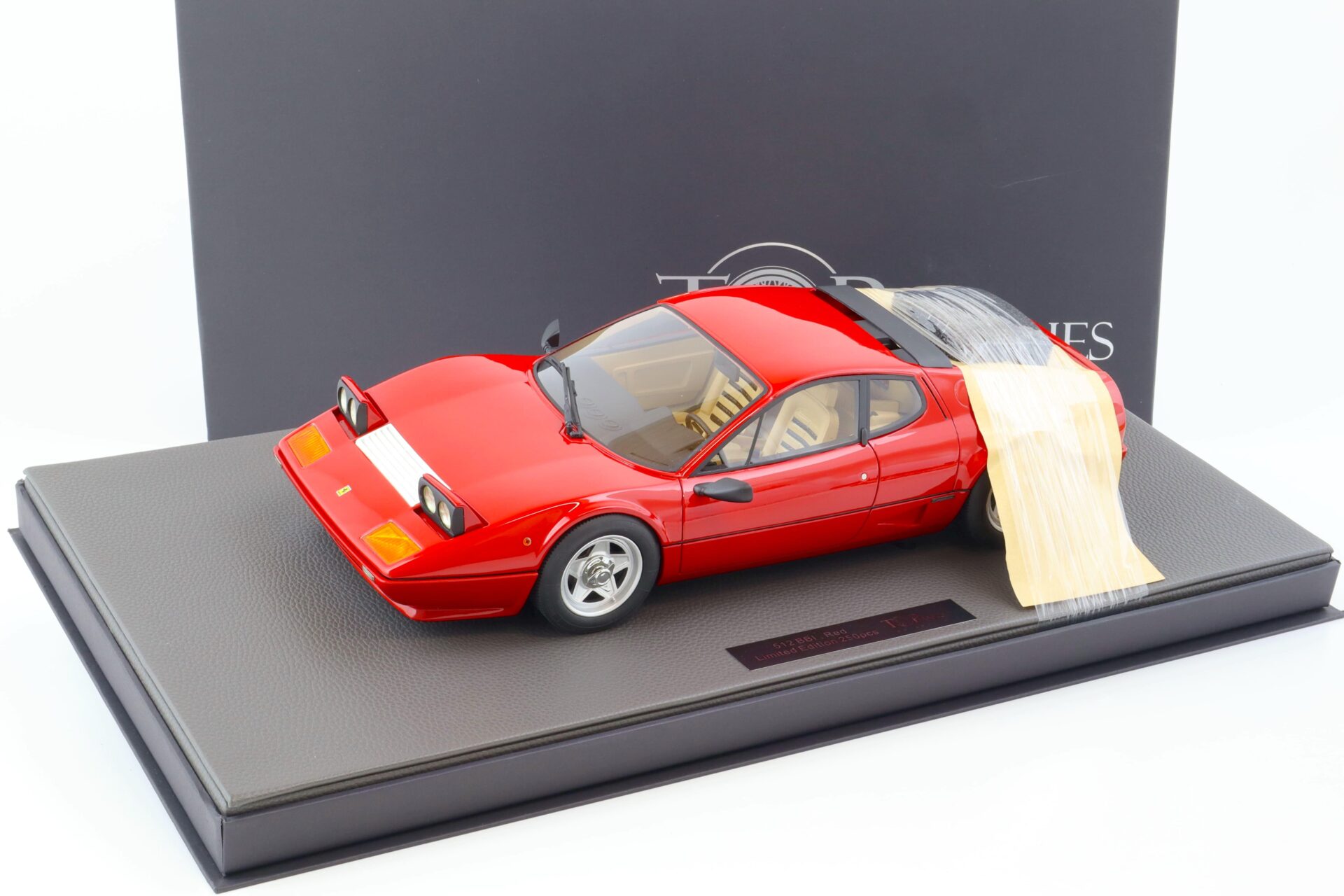 ID 70892 orig.jpg 1:12 Top Marques Ferrari 512 BBI red 1981 TM12-09A