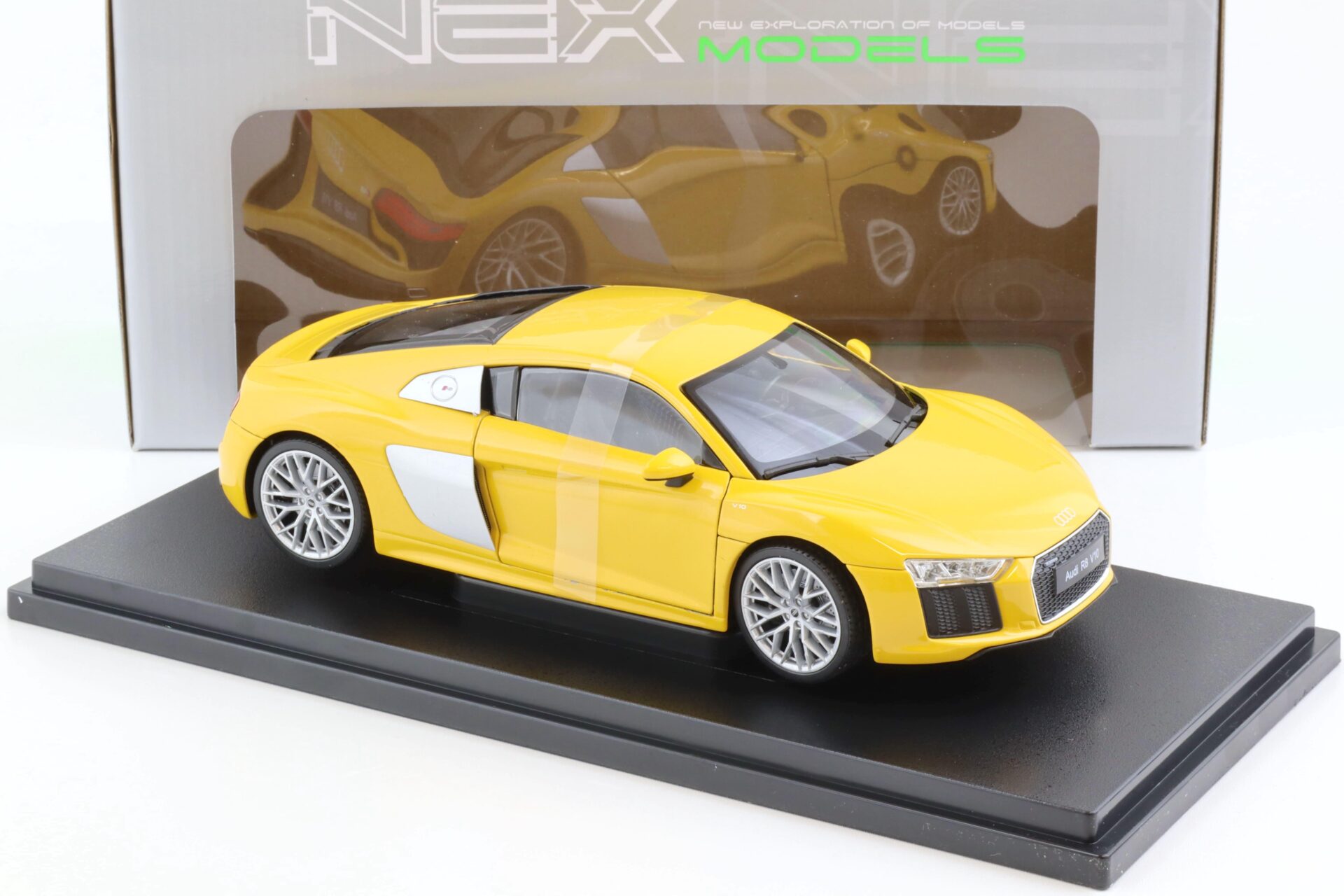 1:18 Welly Audi R8 V10 Coupe yellow 2016