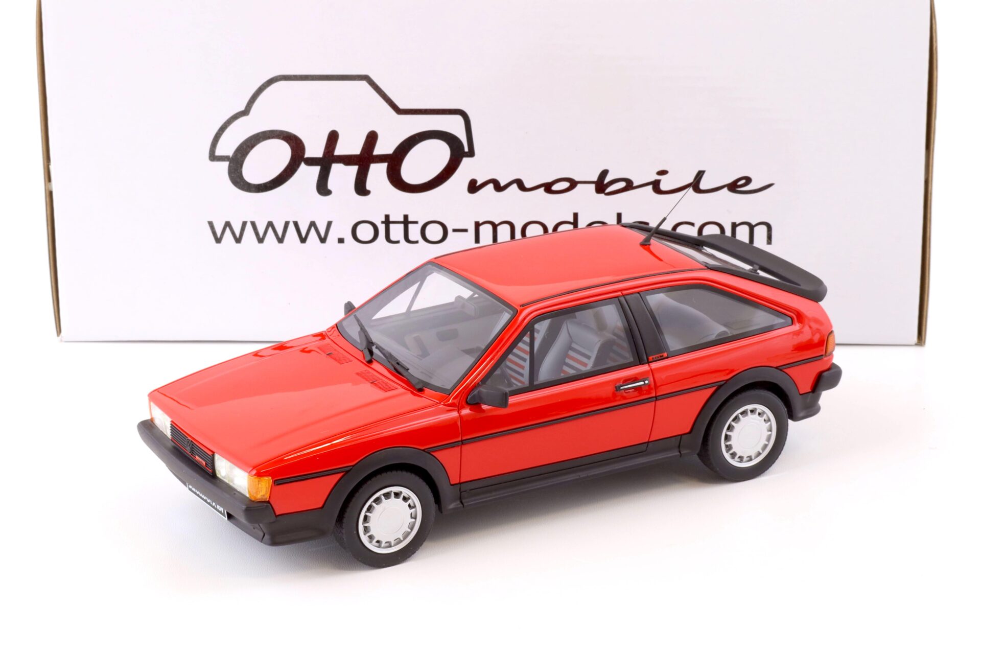 ID 71714 orig.jpg 1:18 OTTO mobile OT065 VW Scirocco Ph.2 GTX 16V Cordobes red