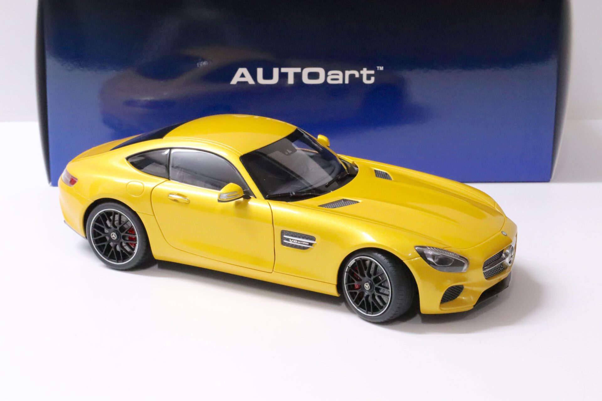 1:18 AUTOart Mercedes AMG GT S Solarbeam yellow 76314