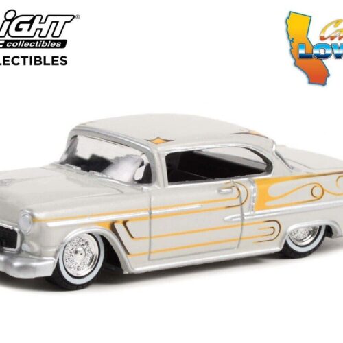 1:64 Greenlight California Lowriders Series 2 Chevrolet Bel Air 1955 white - Image 2