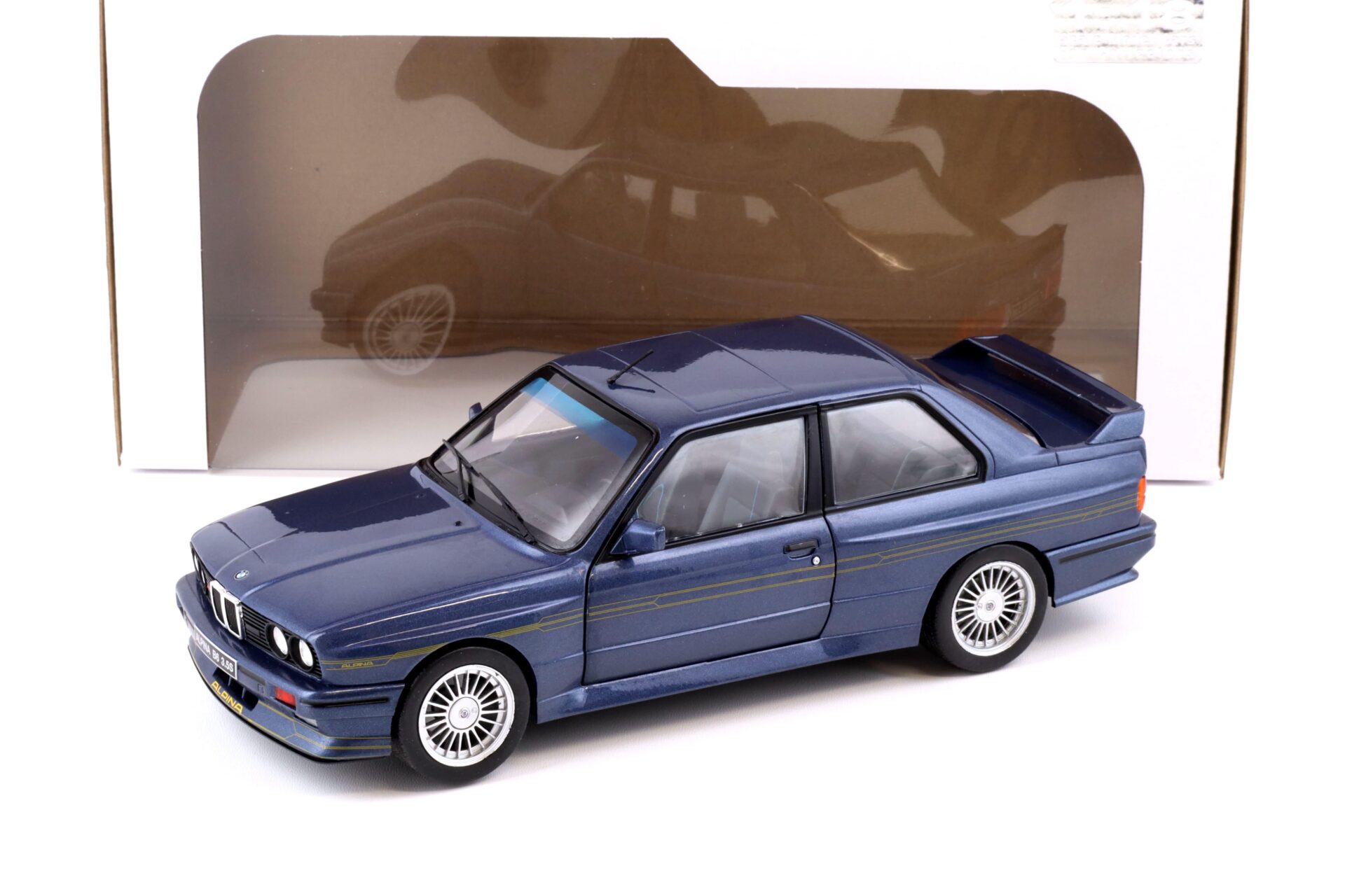 ID 73852 orig.jpg 1:18 Solido BMW M3 E30 Alpina B6 3,5 S blue