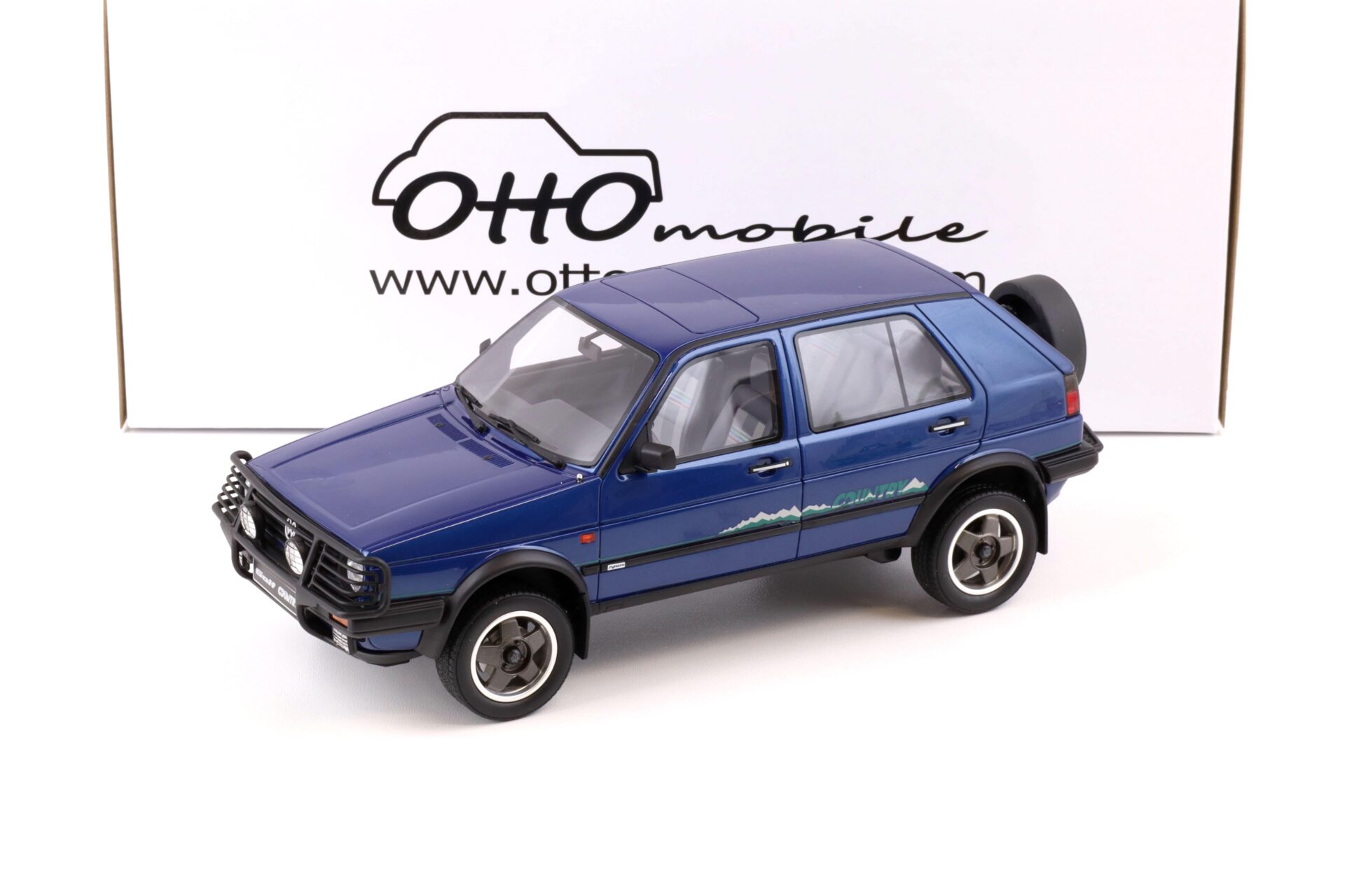 ID 73915 orig.jpg 1:18 OTTO mobile OT973 VW Golf II 2 Country blue 1990