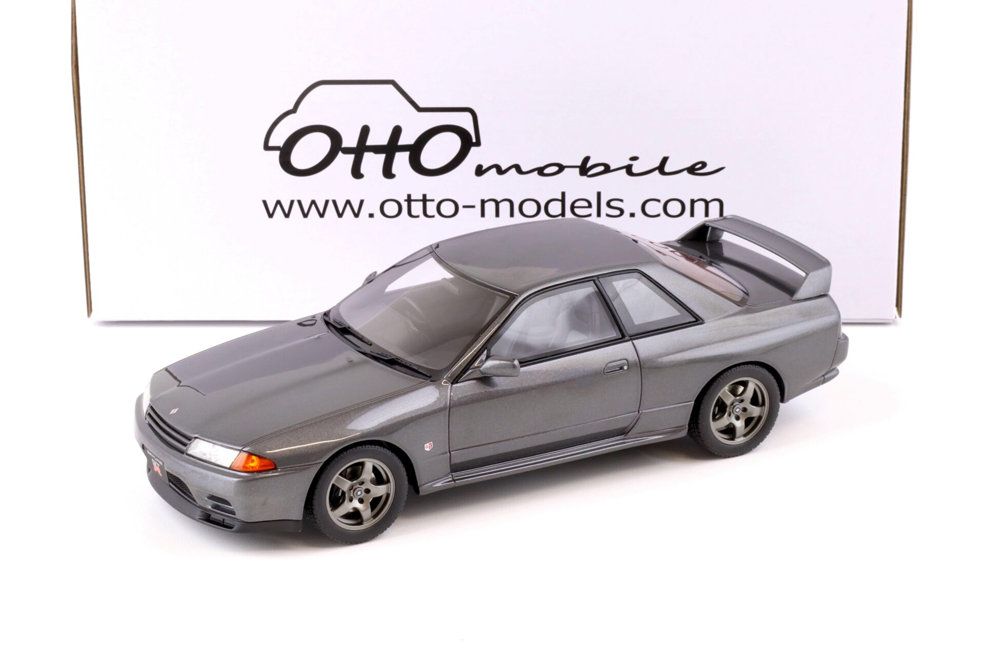 ID 73920 orig.jpg 1:18 OTTO mobile OT411 Nissan Skyline GT-R BNR32 grey metallic 1993