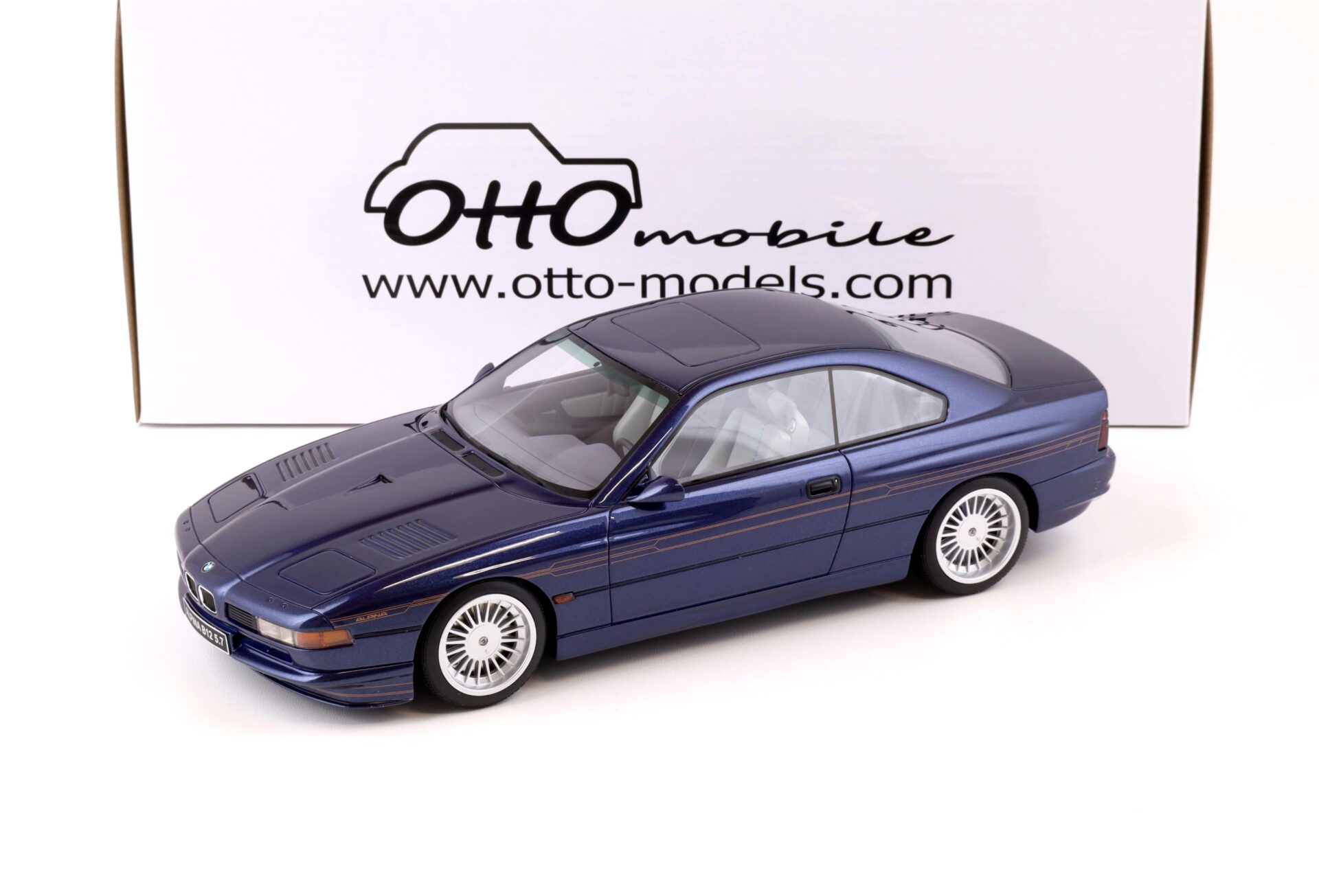 ID 74326 orig.jpg 1:18 OTTO mobile OT636 BMW 8-Series E31 Alpina B12 5.7 1996 blue