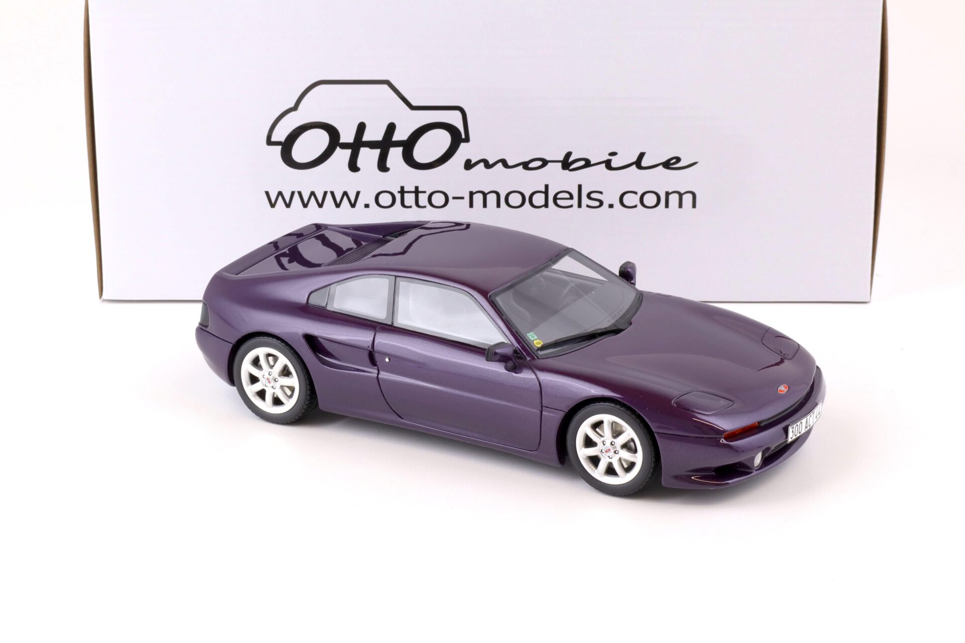 1:18 OTTO mobile OT101 Venturi 300 Atlantique Coupe 2-door 1991 violet