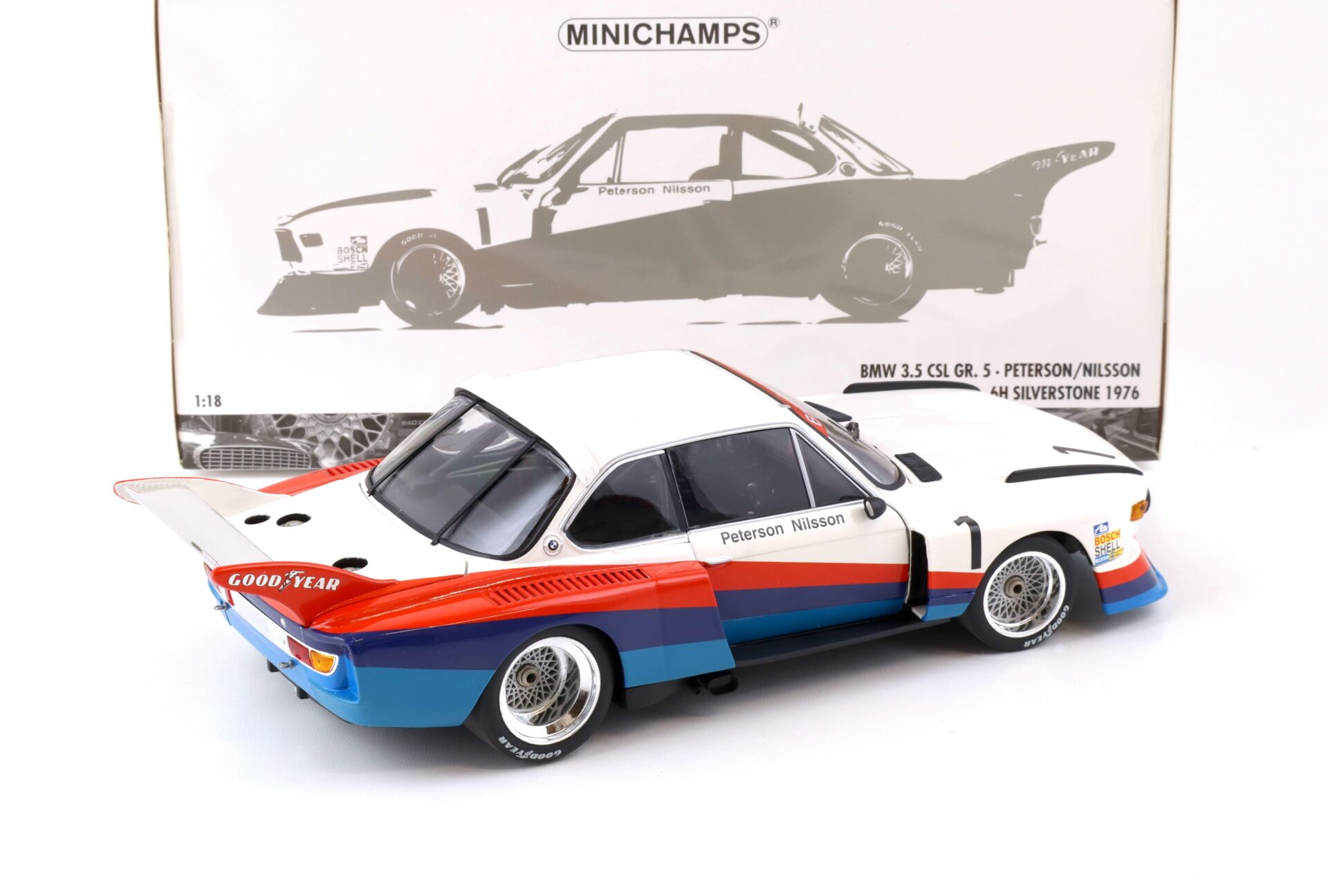 1:18 Minichamps BMW 3.5 CSL Gr.5 Peterson/ Nilsson 6H Silverstone 1976 #1