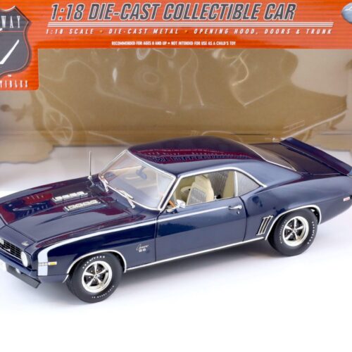 1:18 Highway61 Chevrolet Camaro Coupe 1969 dark blue/ white 50636