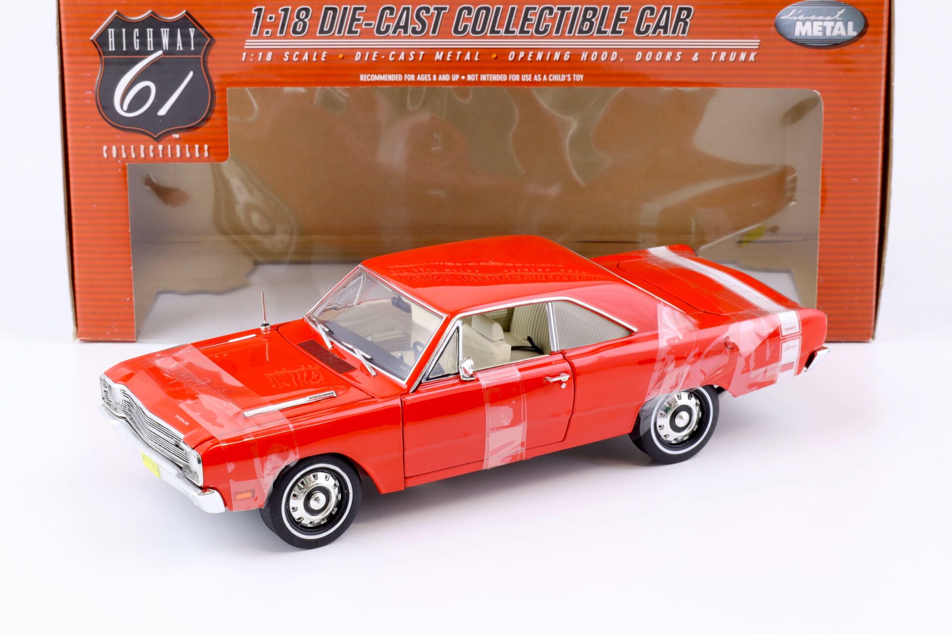 1:18 Highway61 Dodge Dart Swinger 1969 red 50201