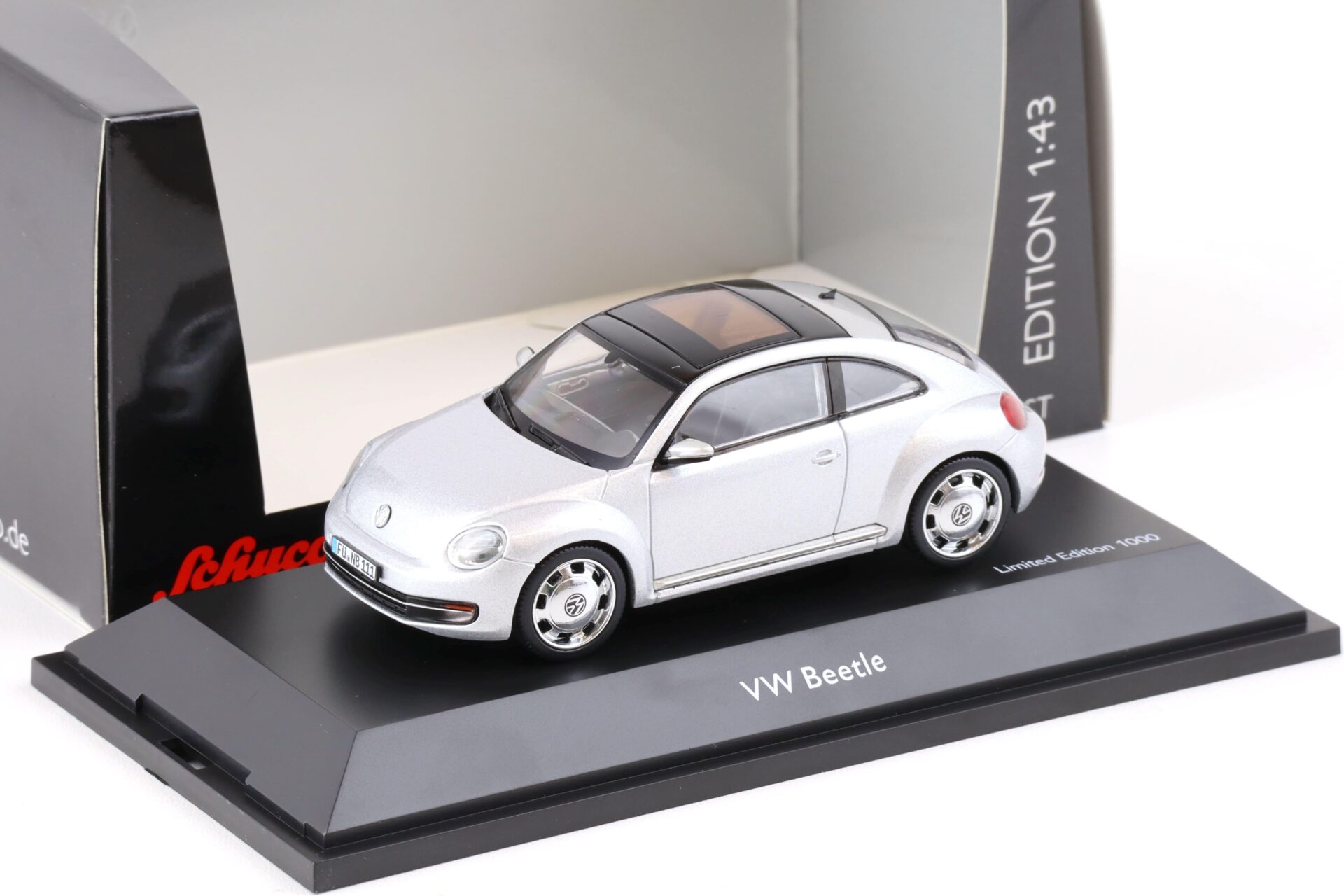 1:43 Schuco VW Beetle Coupe 2012 Reflex silver