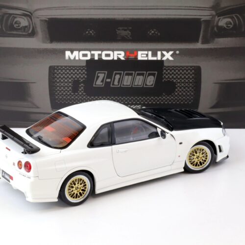 1:18 Motorhelix Nissan Skyline GT-R (R34) Z-Tune Nismo white + engine M83407
