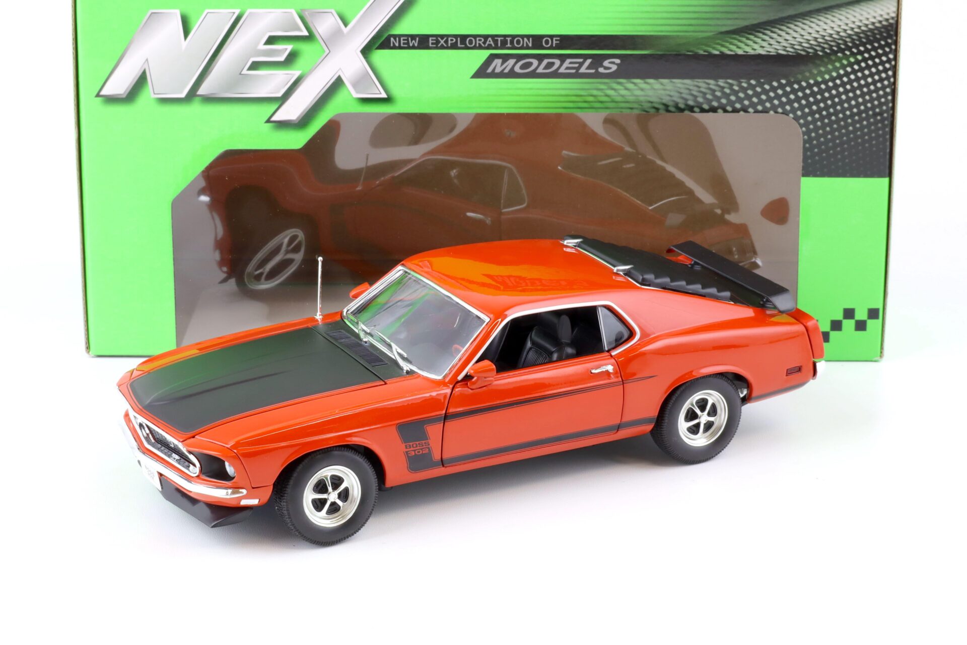 ID 75473 orig.jpg 1:18 Welly NEX 1969 Ford Mustang Boss 302 Coupe red