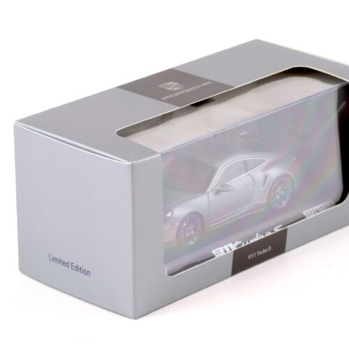 1:43 Minichamps Porsche 911 (992) Turbo S Exclusive Embraer grey WAP DEALER