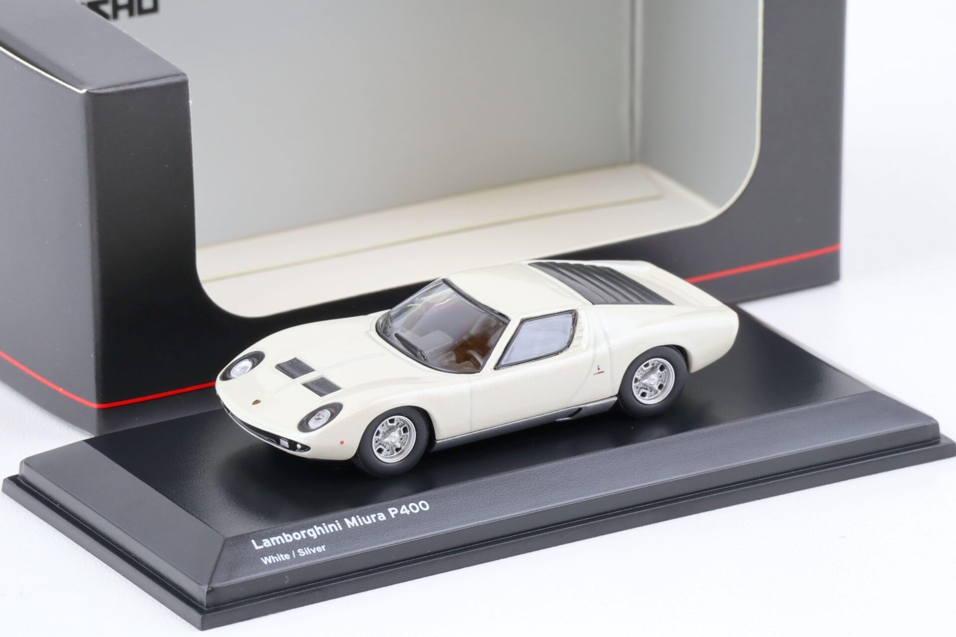 ID 75558 orig.jpg 1:64 Kyosho Lamborghini Miura P400 Coupe white/ silver