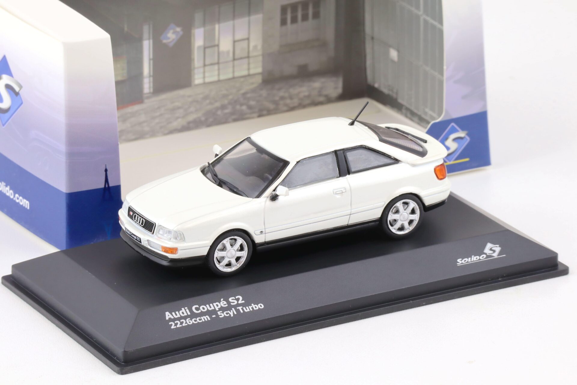 ID 76018 orig.jpg 1:43 Solido Audi S2 Coupe white metallic 1992