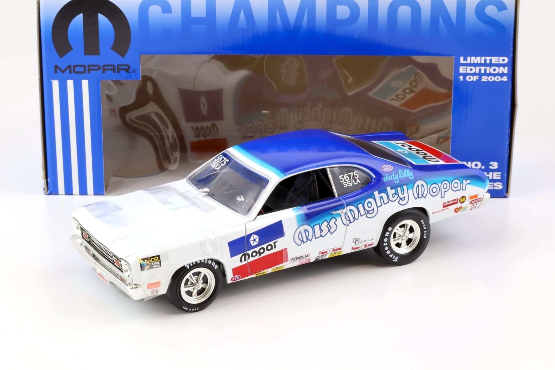 ID 76081 orig.jpg 1:18 ERTL 1974 Plymouth Duster Miss Mighty Mopar blue/ white MOPAR CHAMPIONS