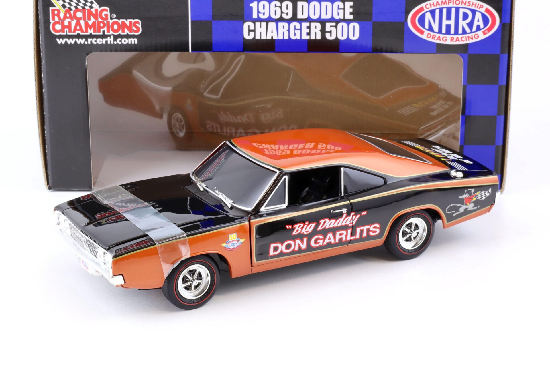 ID 76085 orig 1.jpg 1:18 ERTL 1969 Dodge Charger 500 Don Garlits BIG DADDY NHRA orange/ black