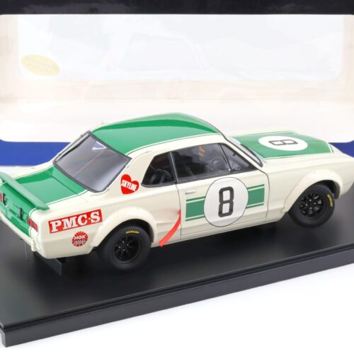1:18 AUTOart Nissan Skyline GT-R (KPGC10) Racing 1971 Hasemi #8 Japan GP 2nd Place - Image 3