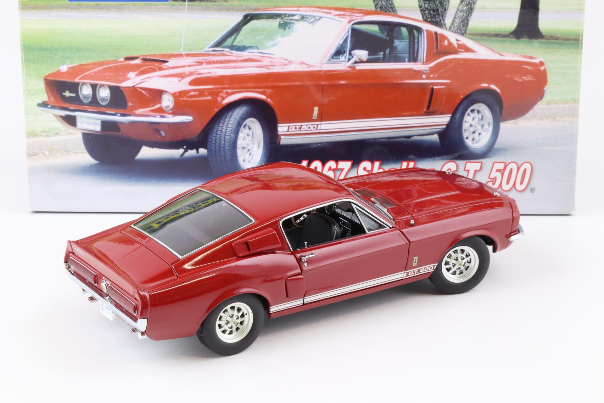 1:18 Exact Detail 1967 Ford Mustang Shelby GT500 Coupe Candyapple red