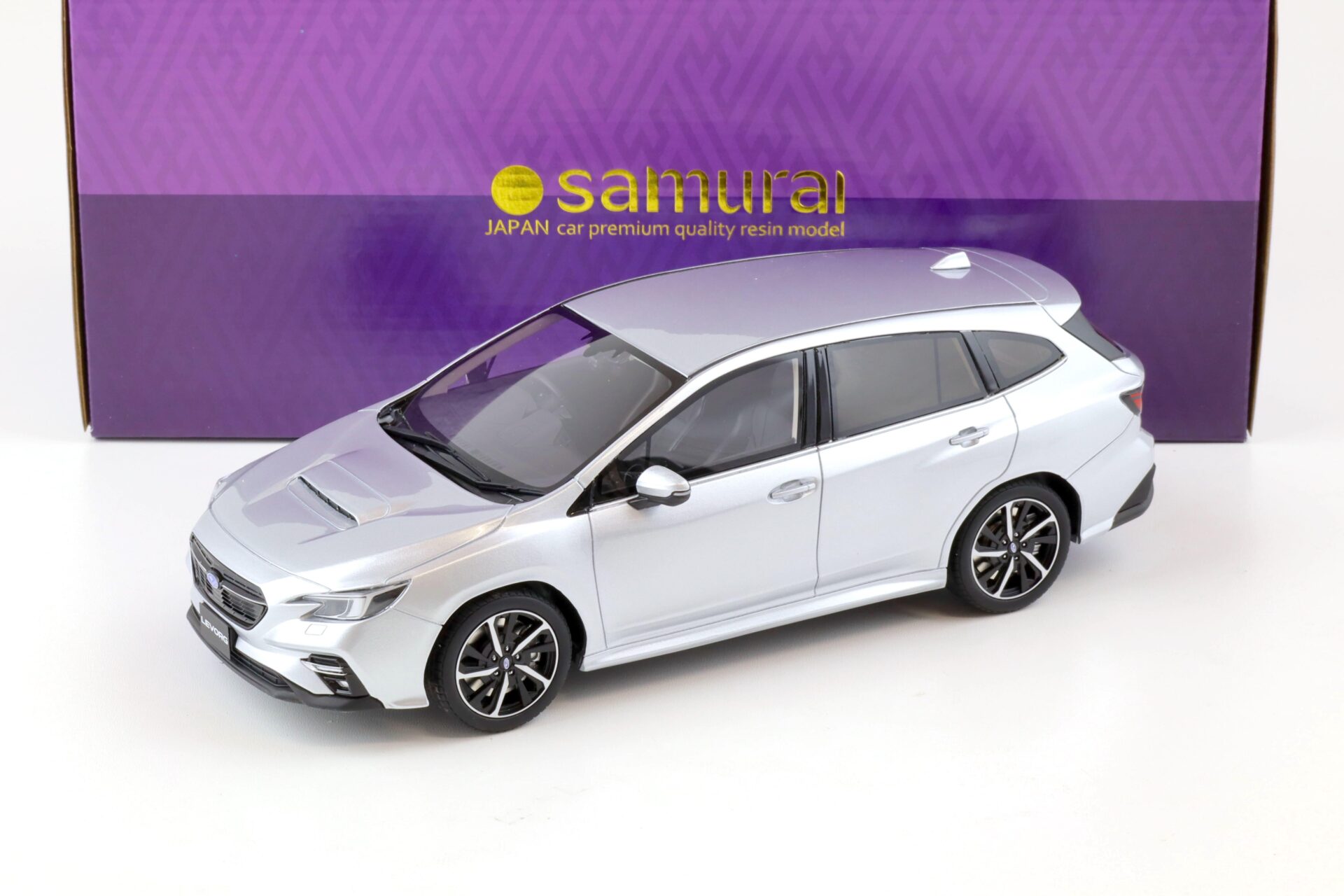 ID 78468 orig.jpg 1:18 Kyosho Samurai Subaru Levorg GT-H EX Station Wagon 2022 silver